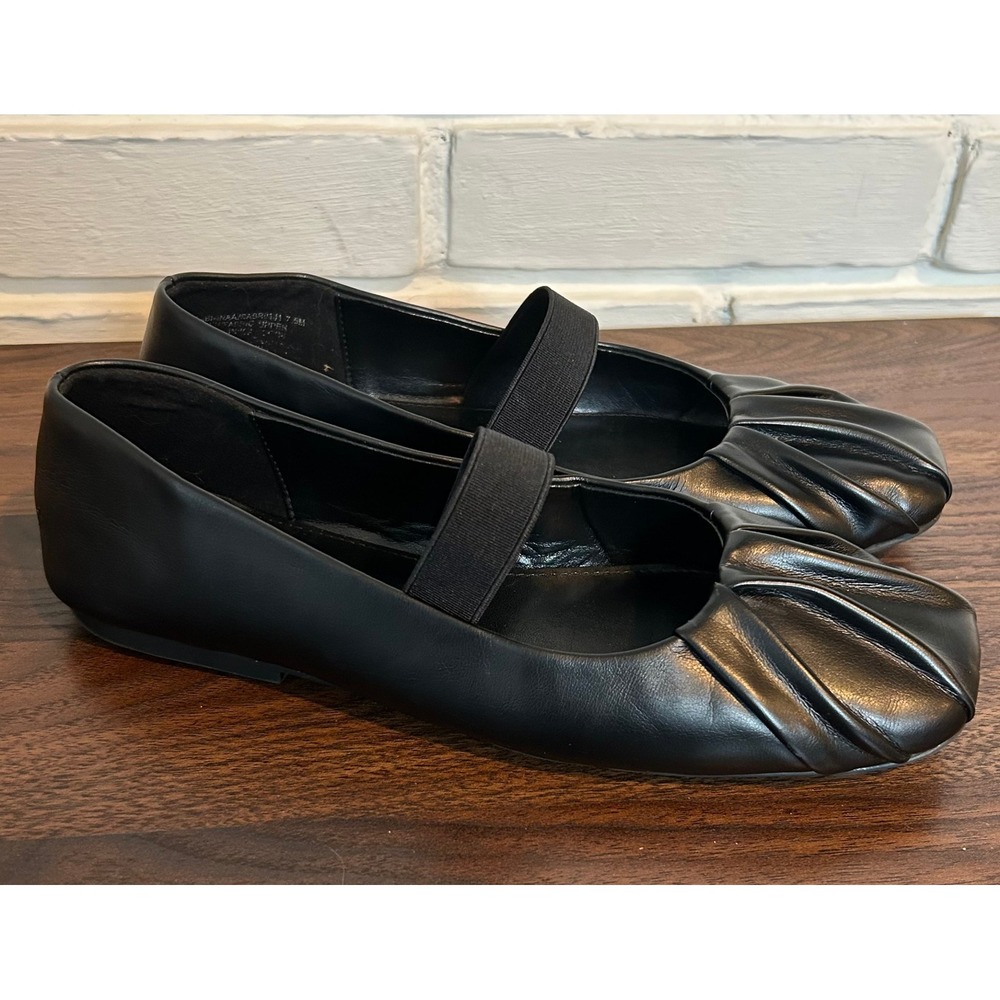 Maddenโ Girl Black Pleated Square Toe Mary Jane Flats Mens 7.5M Steve Madden